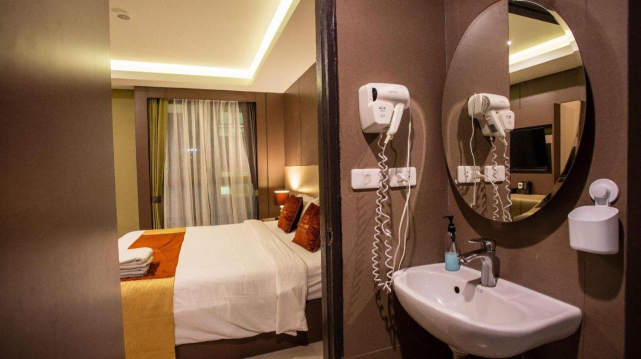 Grande Classic By Goad Avadhess Hospitality 1 Km Walking Street Pattaya Beach Экстерьер фото