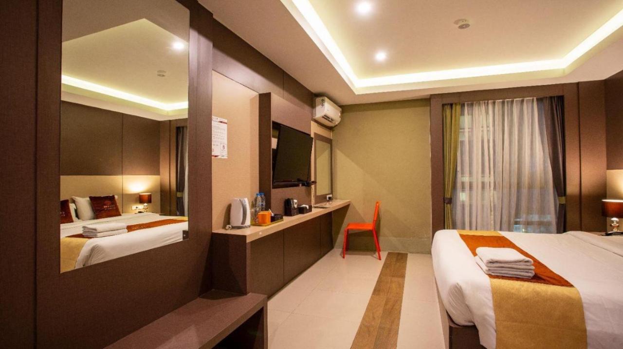Grande Classic By Goad Avadhess Hospitality 1 Km Walking Street Pattaya Beach Экстерьер фото