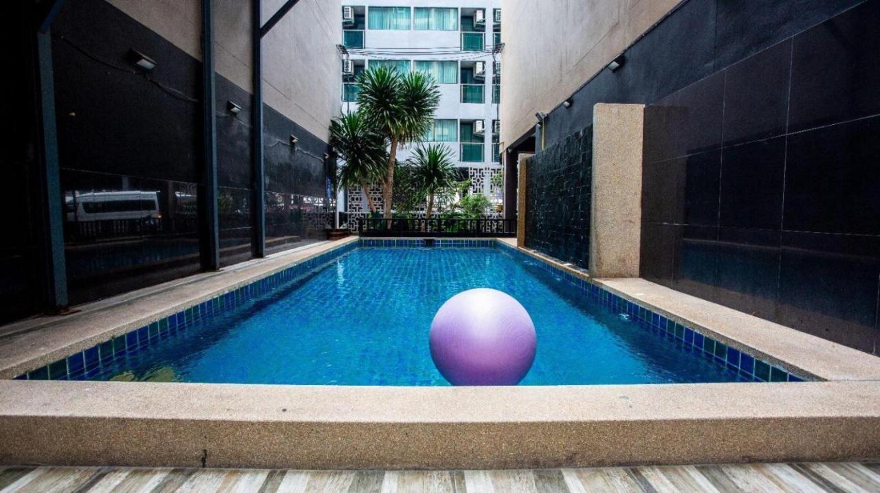 Grande Classic By Goad Avadhess Hospitality 1 Km Walking Street Pattaya Beach Экстерьер фото