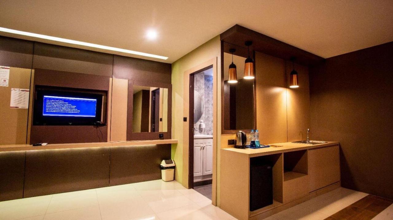 Grande Classic By Goad Avadhess Hospitality 1 Km Walking Street Pattaya Beach Экстерьер фото